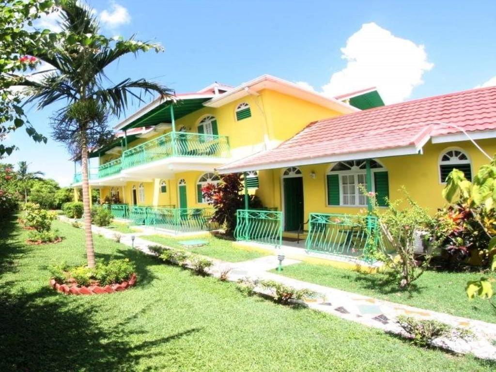 Villa Sonate Раневей-Бей Екстер'єр фото